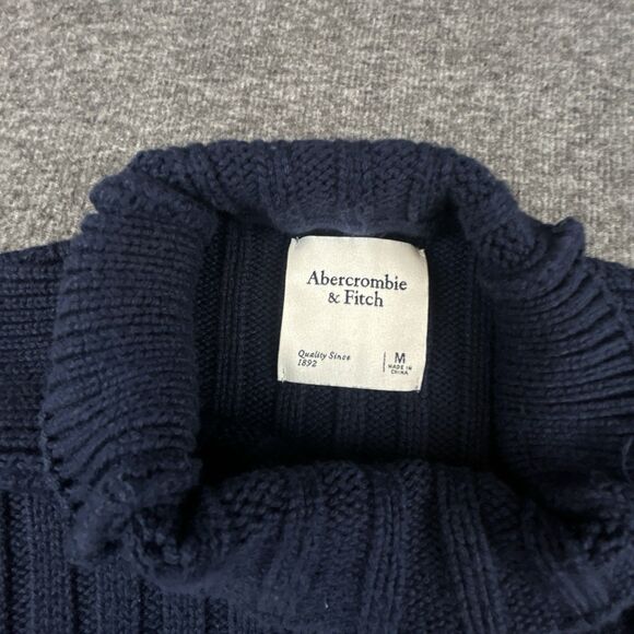 Lot of 2 Abercrombie Ribbed Sweater Womens M & Gap Cable Knit Sweater Womens M - Picture 3 of 14